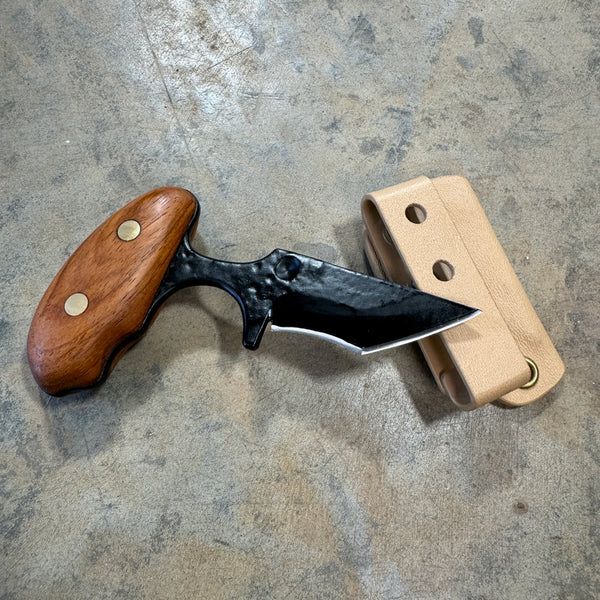 Coup de Grâce Push Dagger